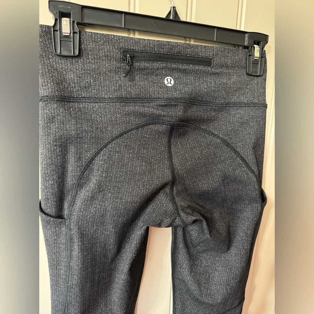 LULULEMON 🩶 High-Waist Charcoal Gray Athleisure Leggings (Women’s Size 4)